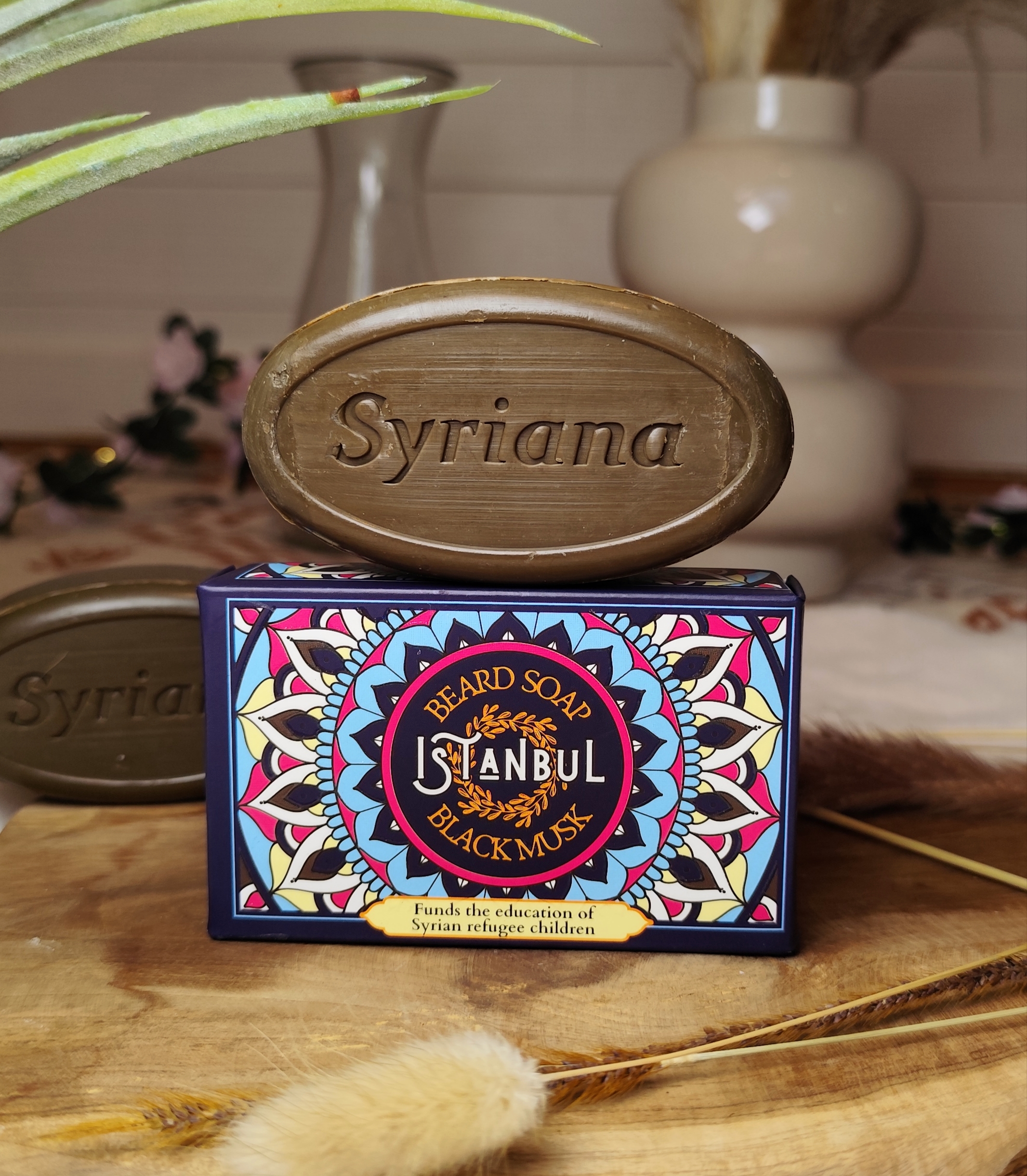 Savon d'Alep parfumé au musc noir - Naturel et artisanal