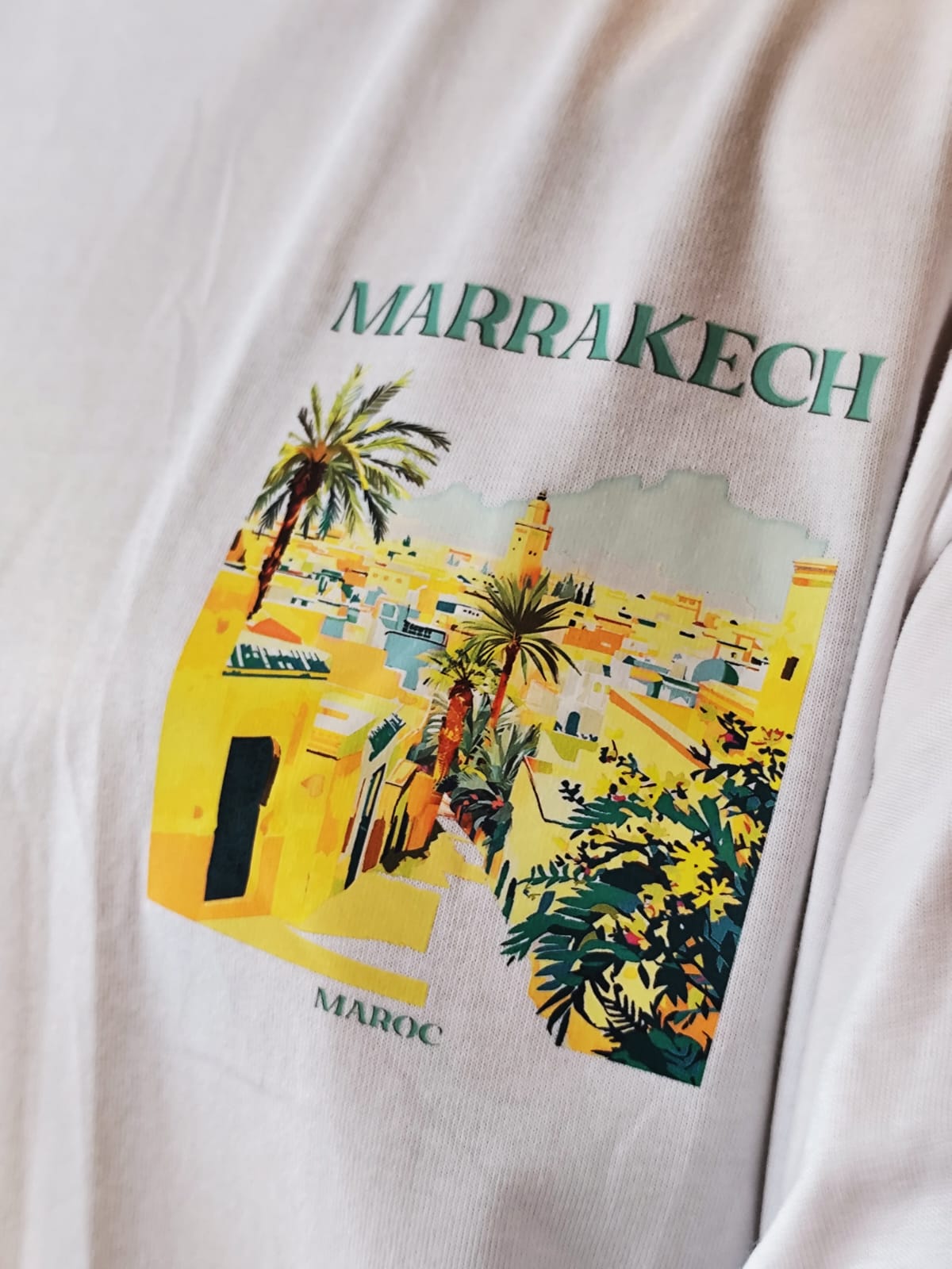 T-shirt Mixte Oversize "Marrakech" – Explosion de couleurs – Image 2