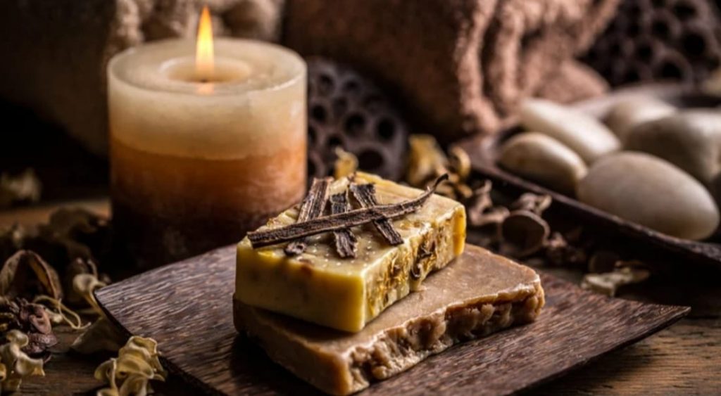 Savon saponifié à froid artisanal café cardamome