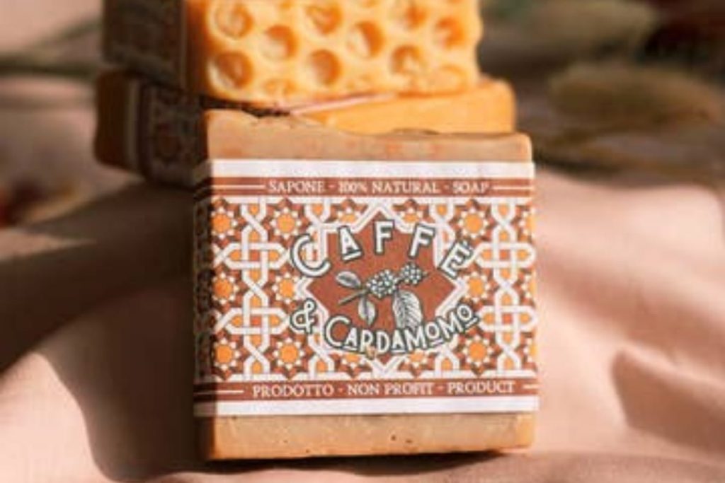 savon saponifié à froid café cardamome