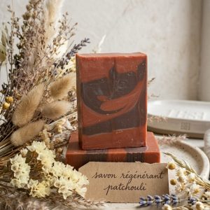 savon régénérant au patchouli bois envoûtant et peau sublimée